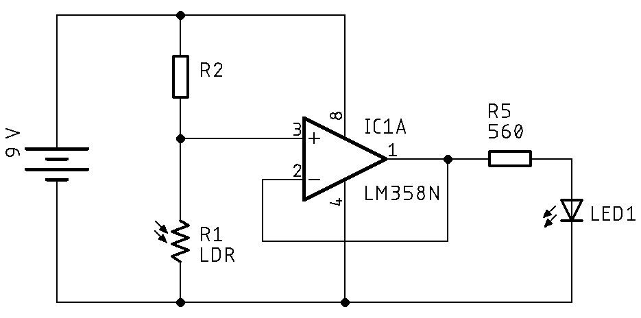 alt:"Schaltplan: Astabiler Multivibrator", w:50
