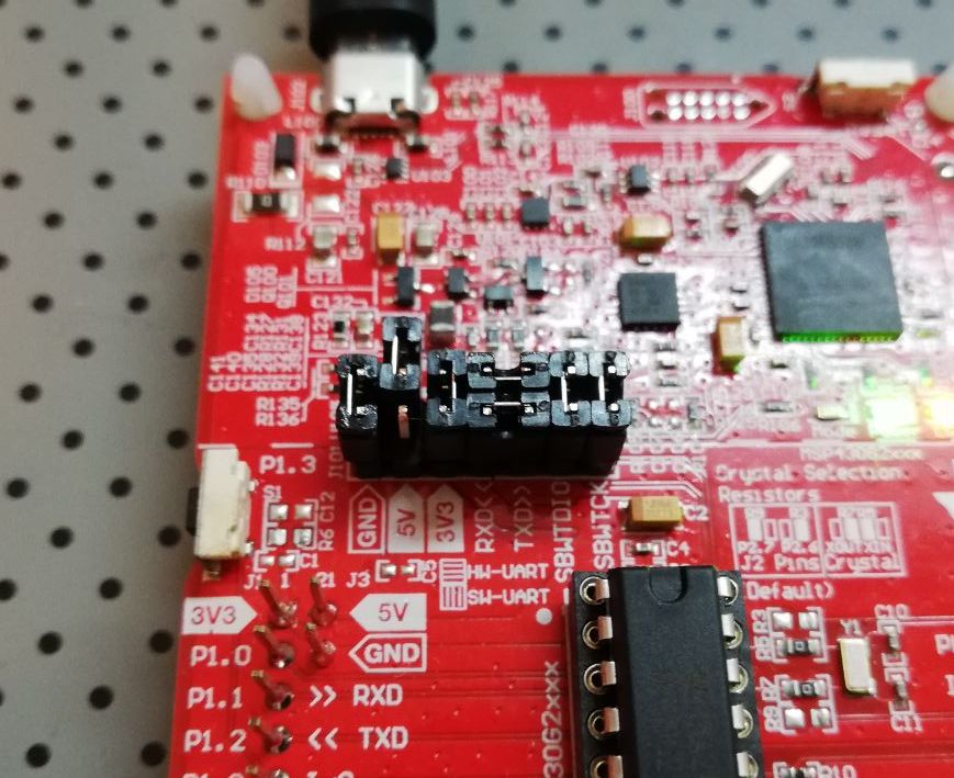 alt: "Korrekte Verbinden am Launchpad", w:33